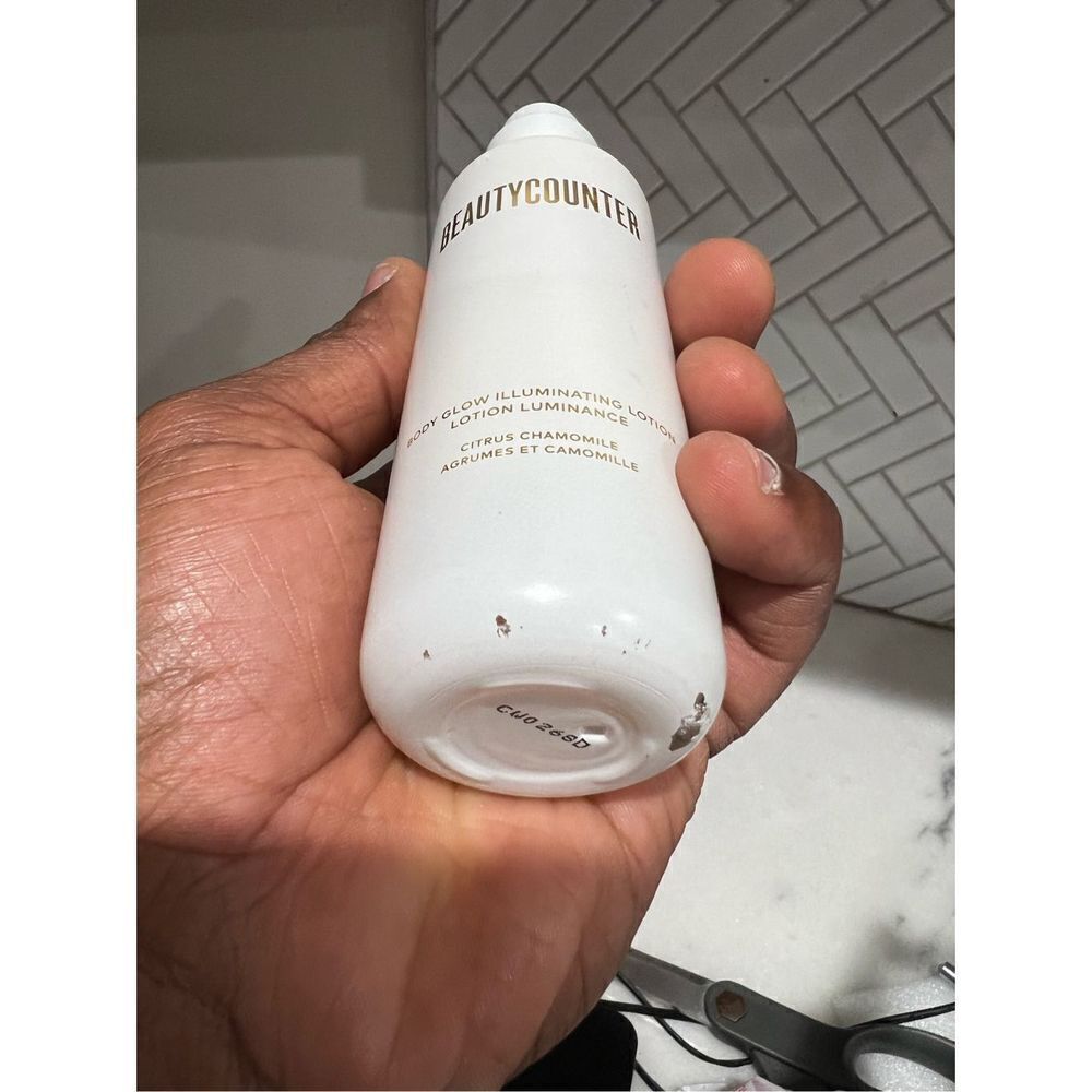 beautycounter body glow illuminating lotion 100ml - Picture 6 of 7